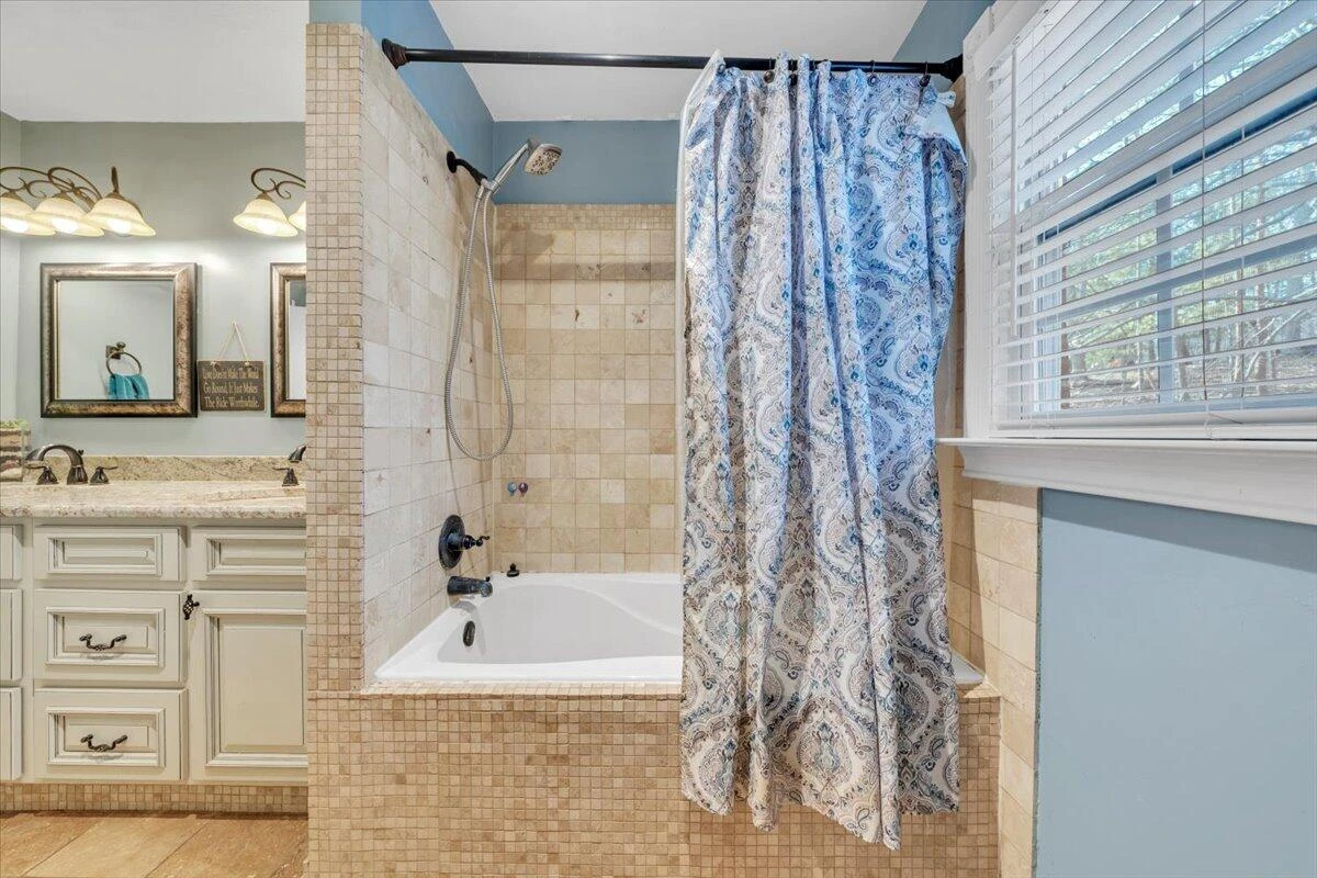 2166 Ruritan RD - Photo 26