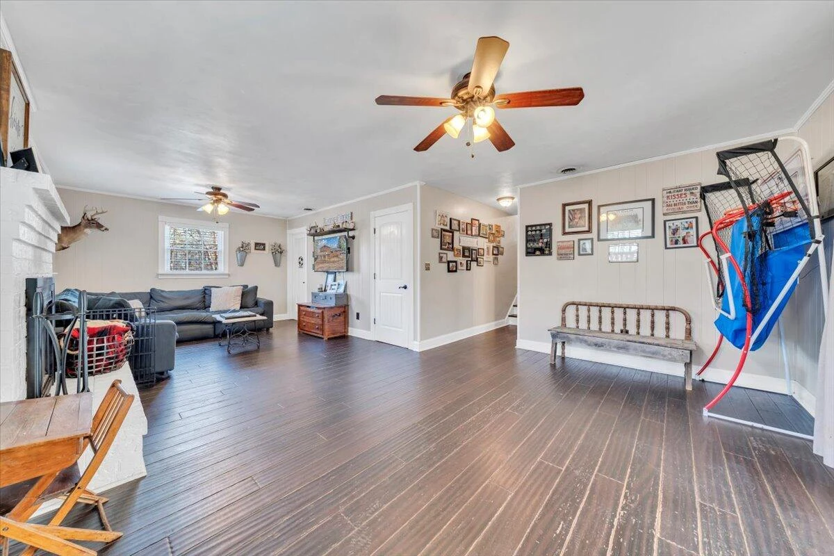 2166 Ruritan RD - Photo 33