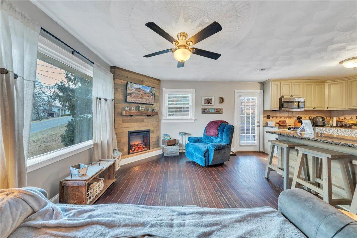2166 Ruritan RD - Photo 11