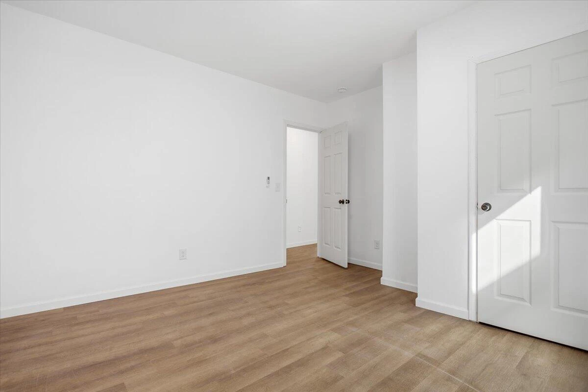 1326 Gilmer AVE NW - Photo 10
