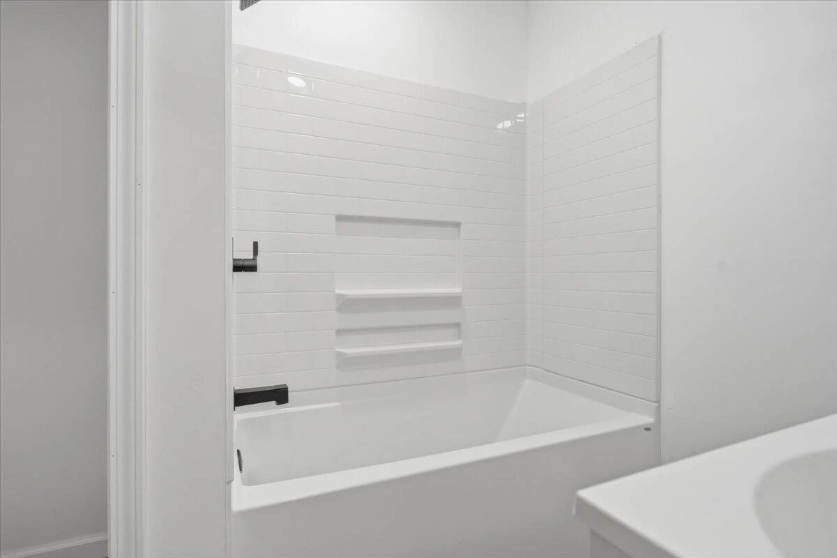 1326 Gilmer AVE NW - Photo 16