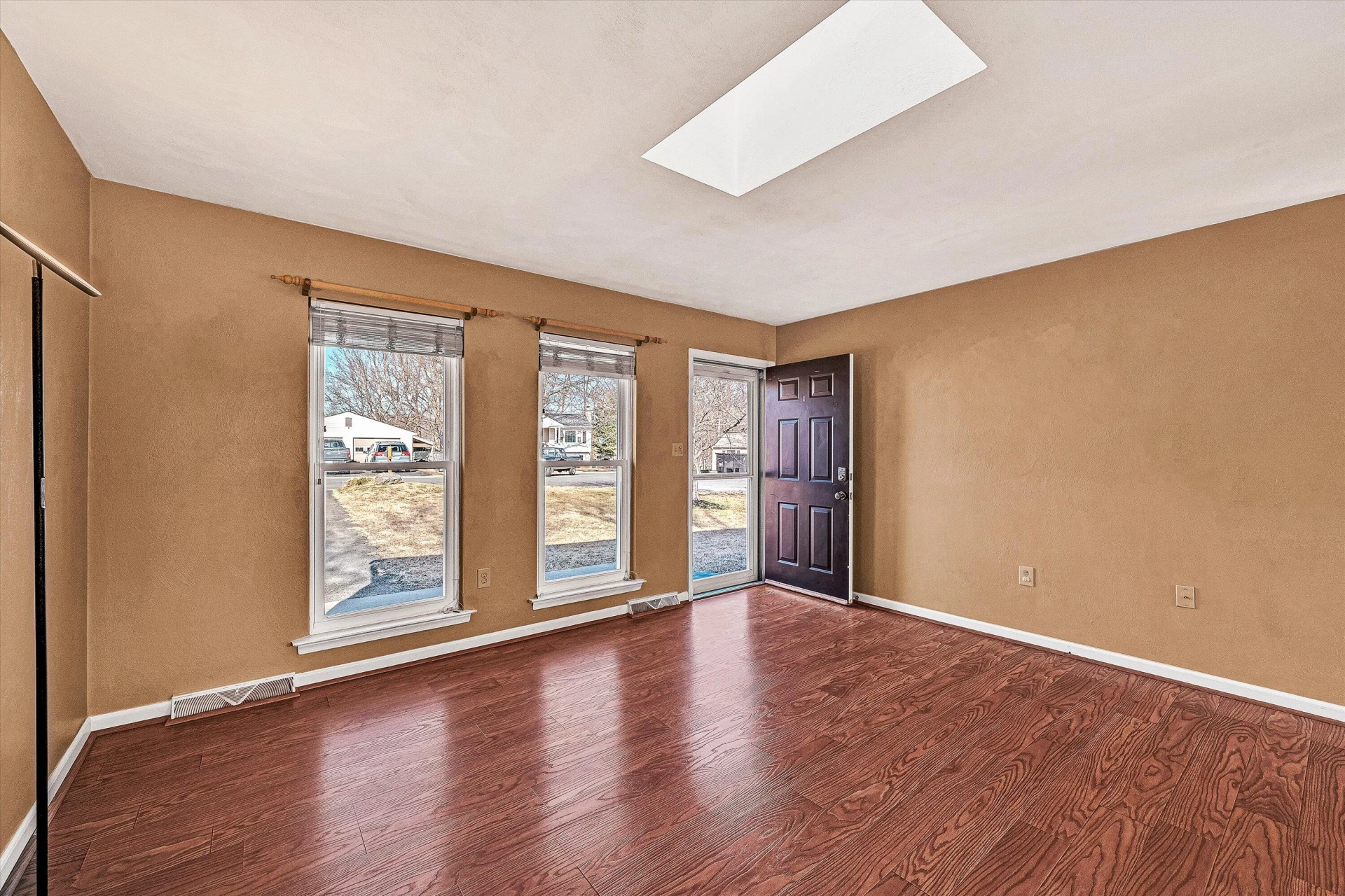 2186 Horn CIR - Photo 11