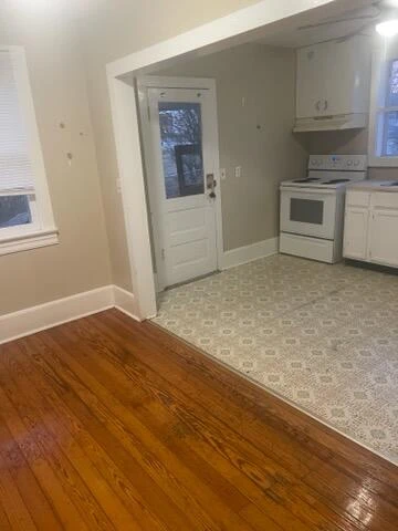 2138 Bailey AVE - Photo 3