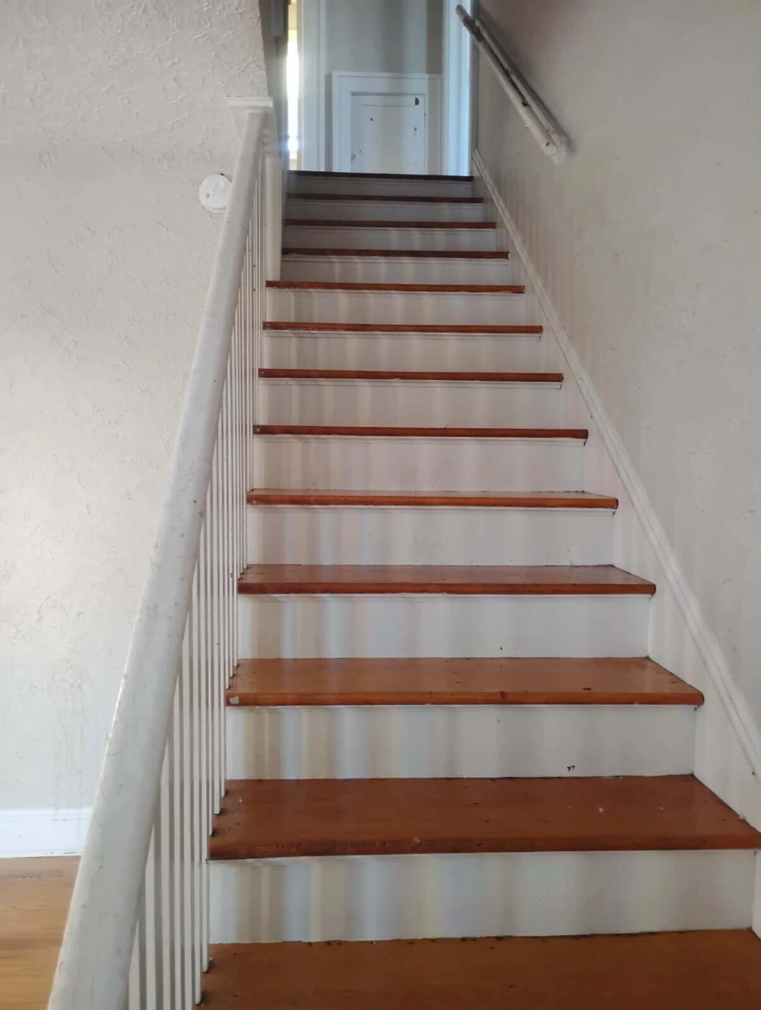 1320 Gilford AVE NW - Photo 12
