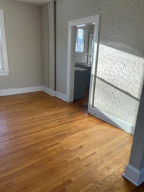 1320 Gilford AVE NW - Photo 2