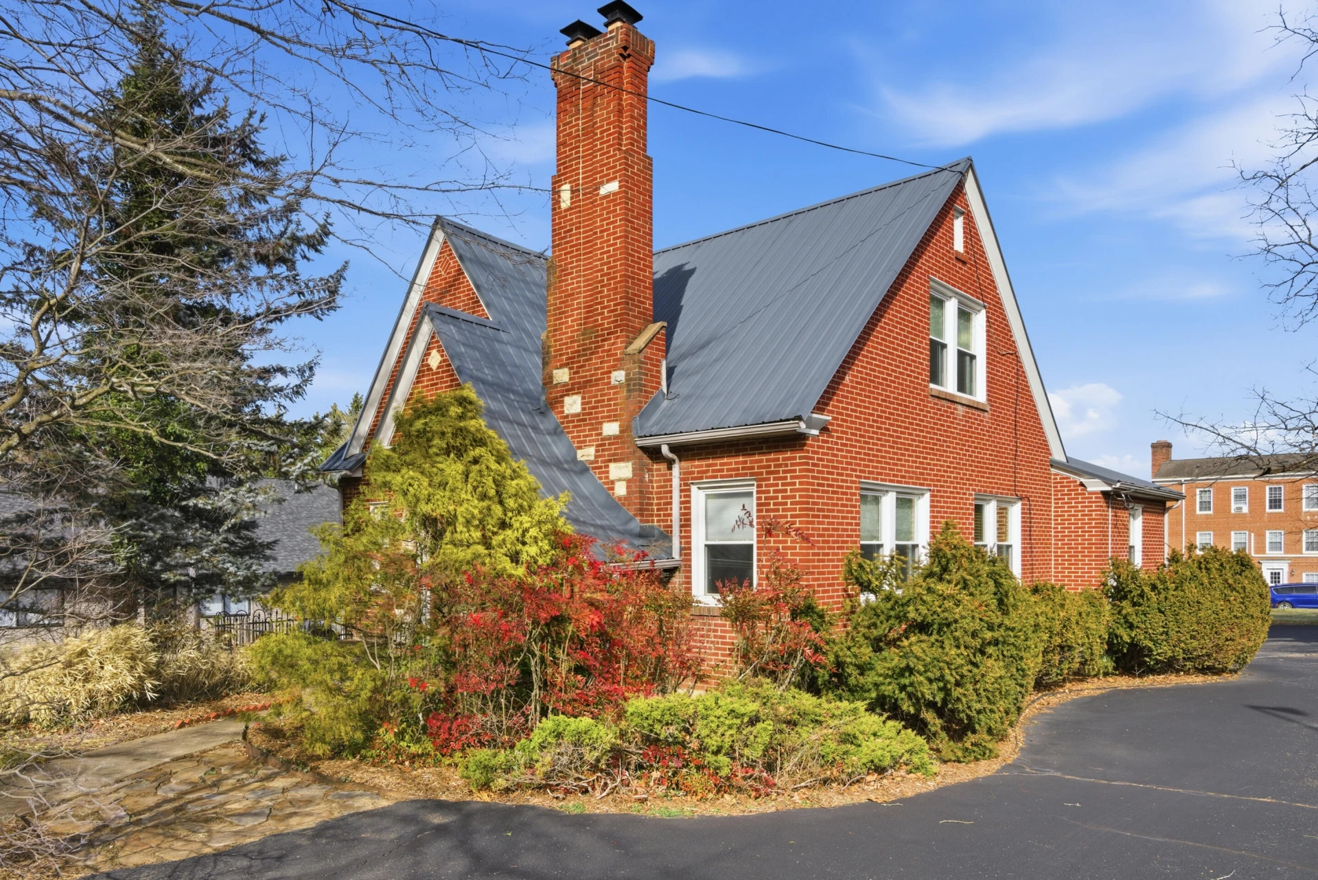 7 Radford ST NW - Photo 2