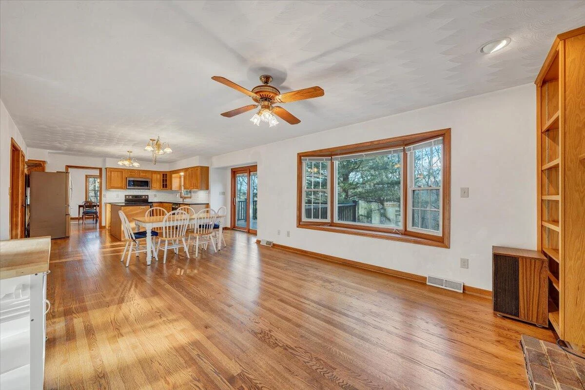 1766 Laurel Mountain DR - Photo 26