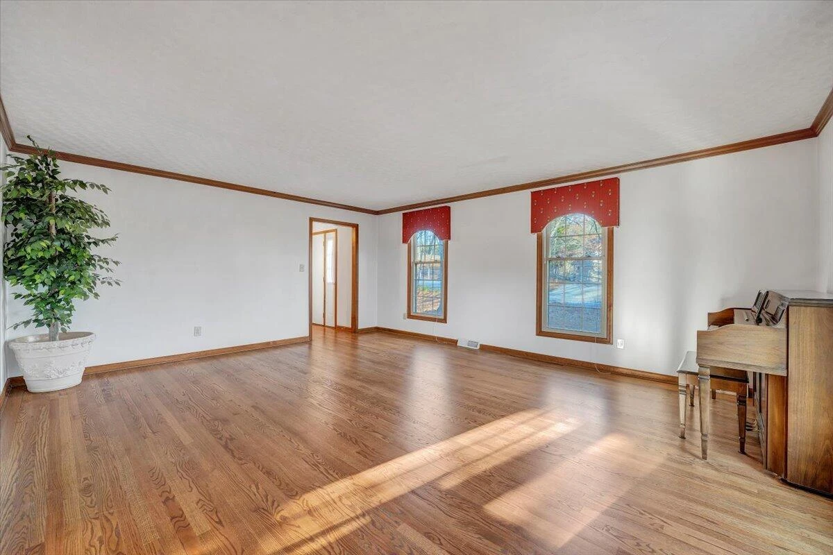 1766 Laurel Mountain DR - Photo 8
