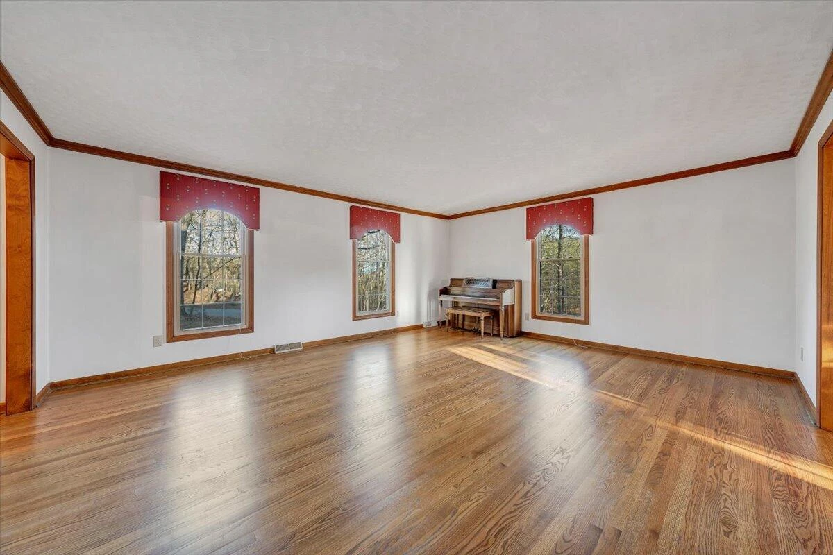 1766 Laurel Mountain DR - Photo 9