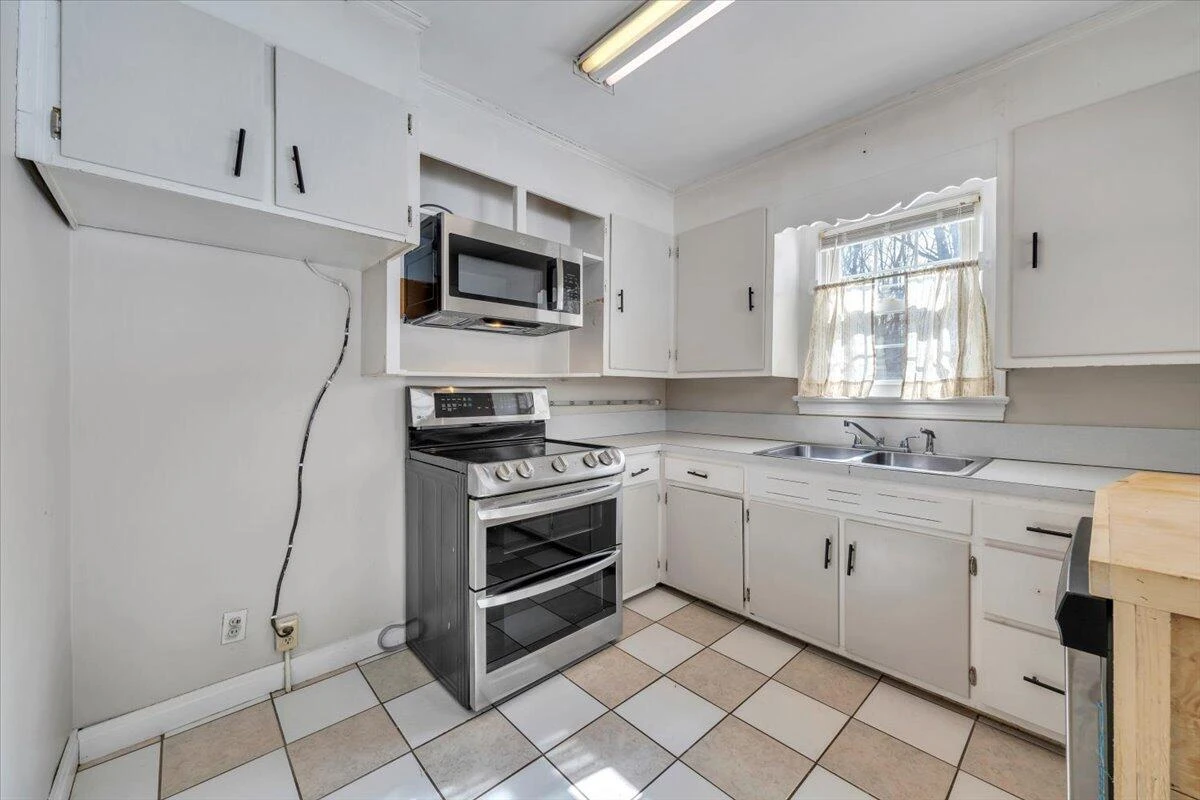 6801 Virgil H Goode Hwy - Photo 10