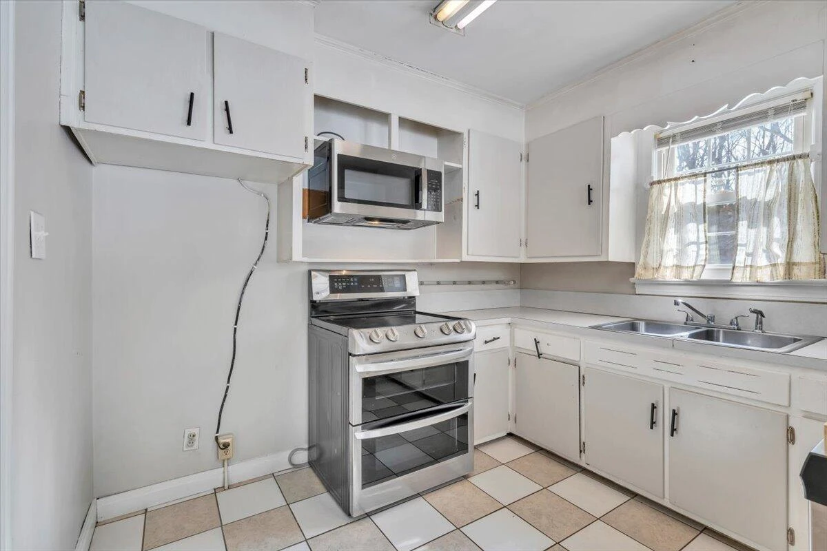 6801 Virgil H Goode Hwy - Photo 11