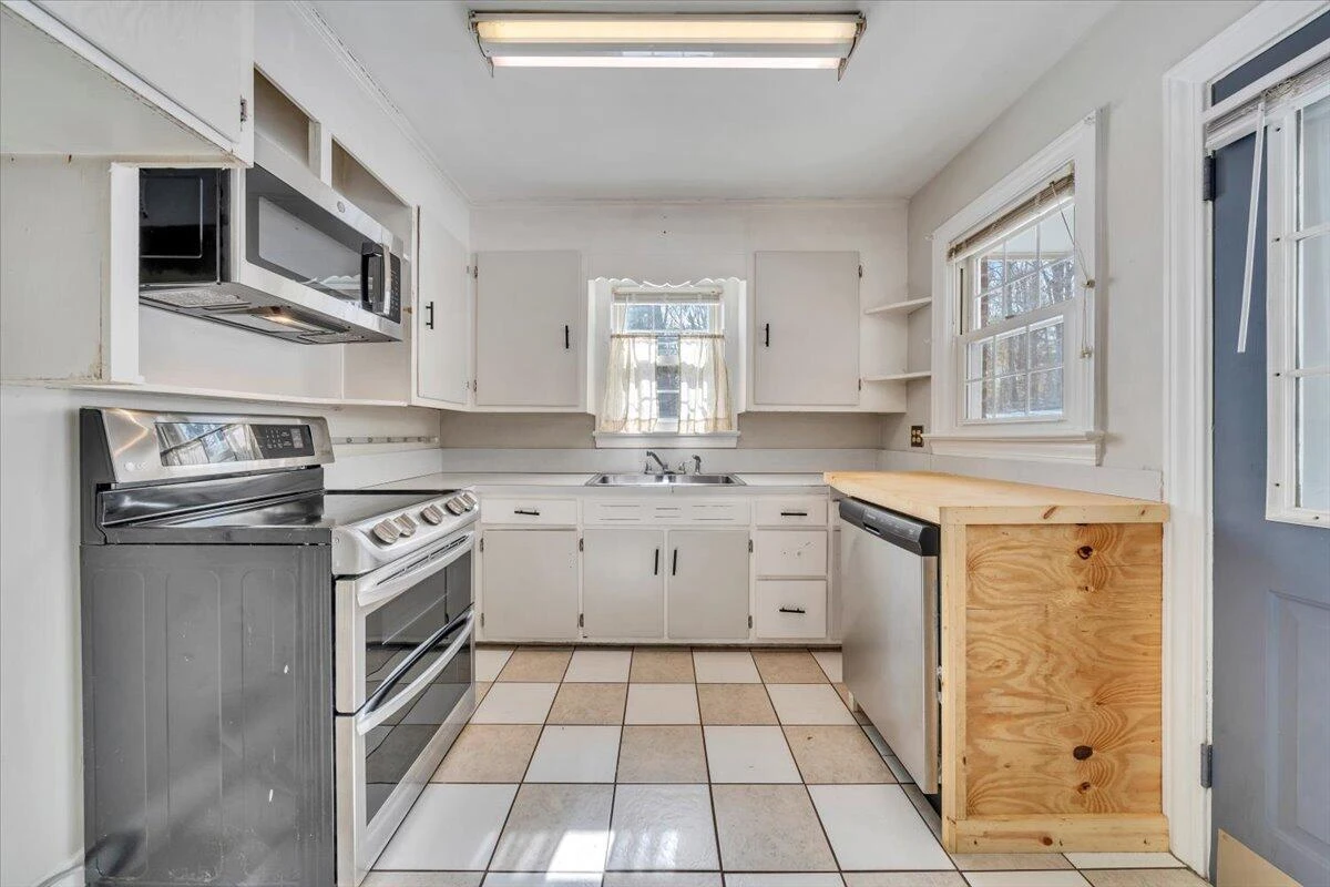 6801 Virgil H Goode Hwy - Photo 8