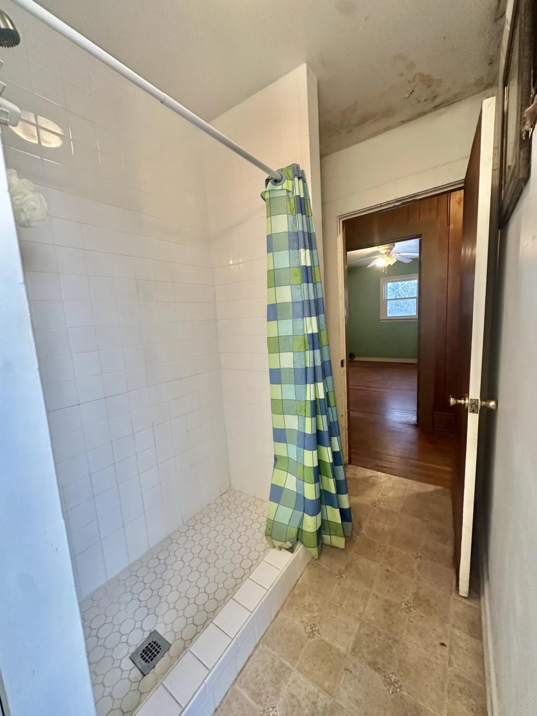 921 Kensington AVE - Photo 17