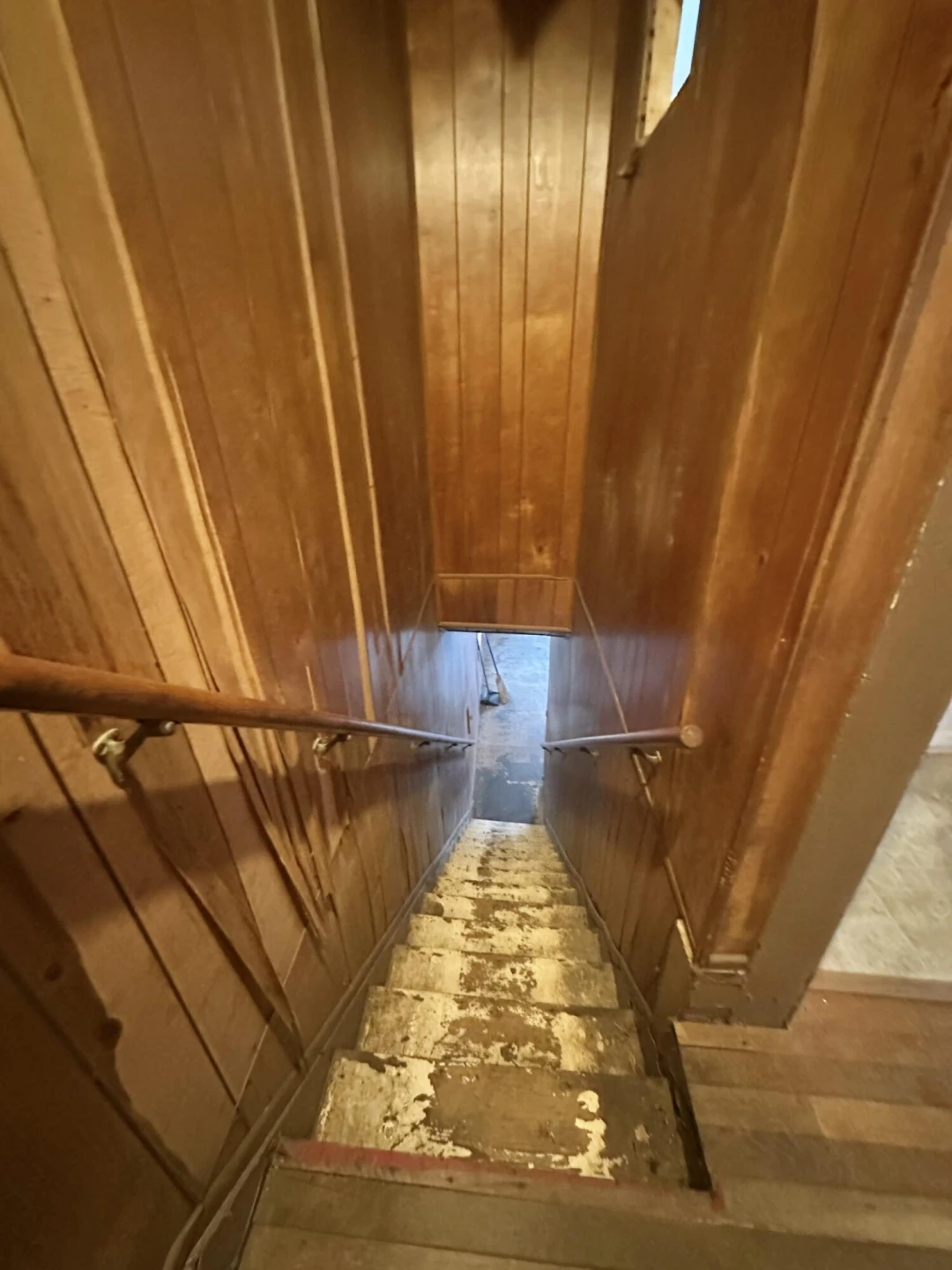 921 Kensington AVE - Photo 18