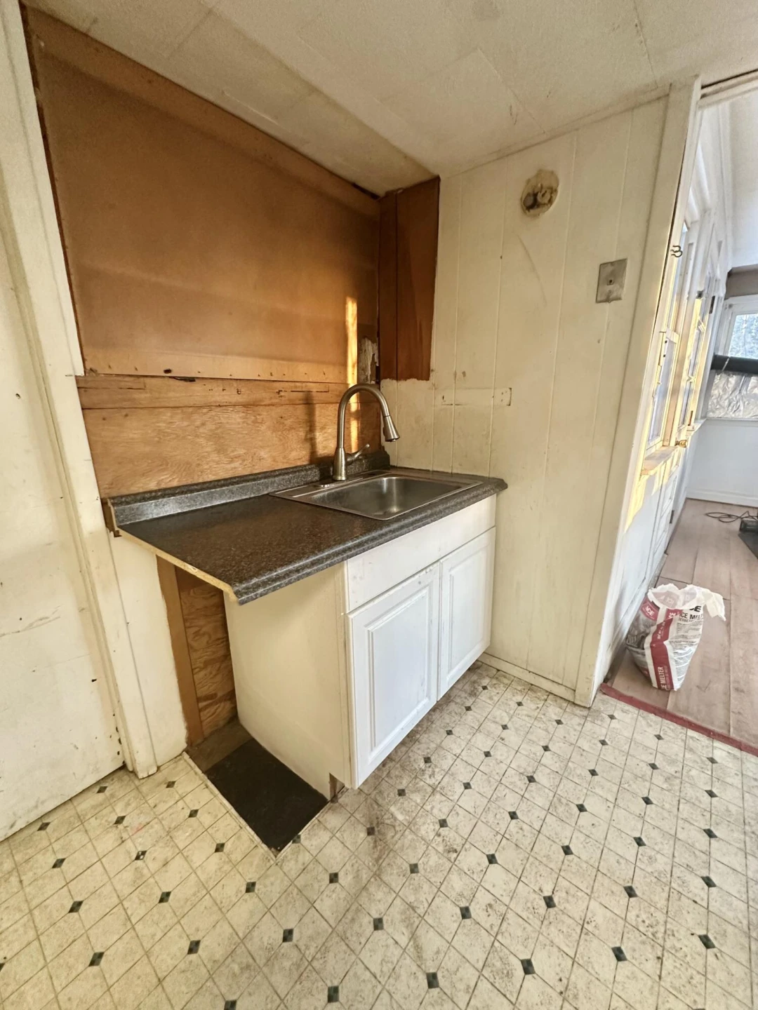 921 Kensington AVE - Photo 25