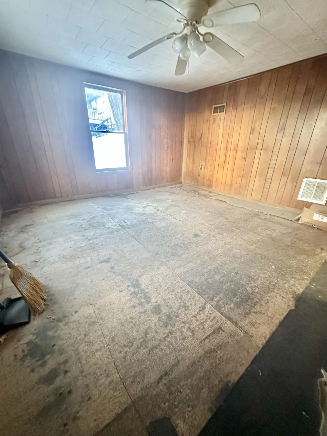 921 Kensington AVE - Photo 26