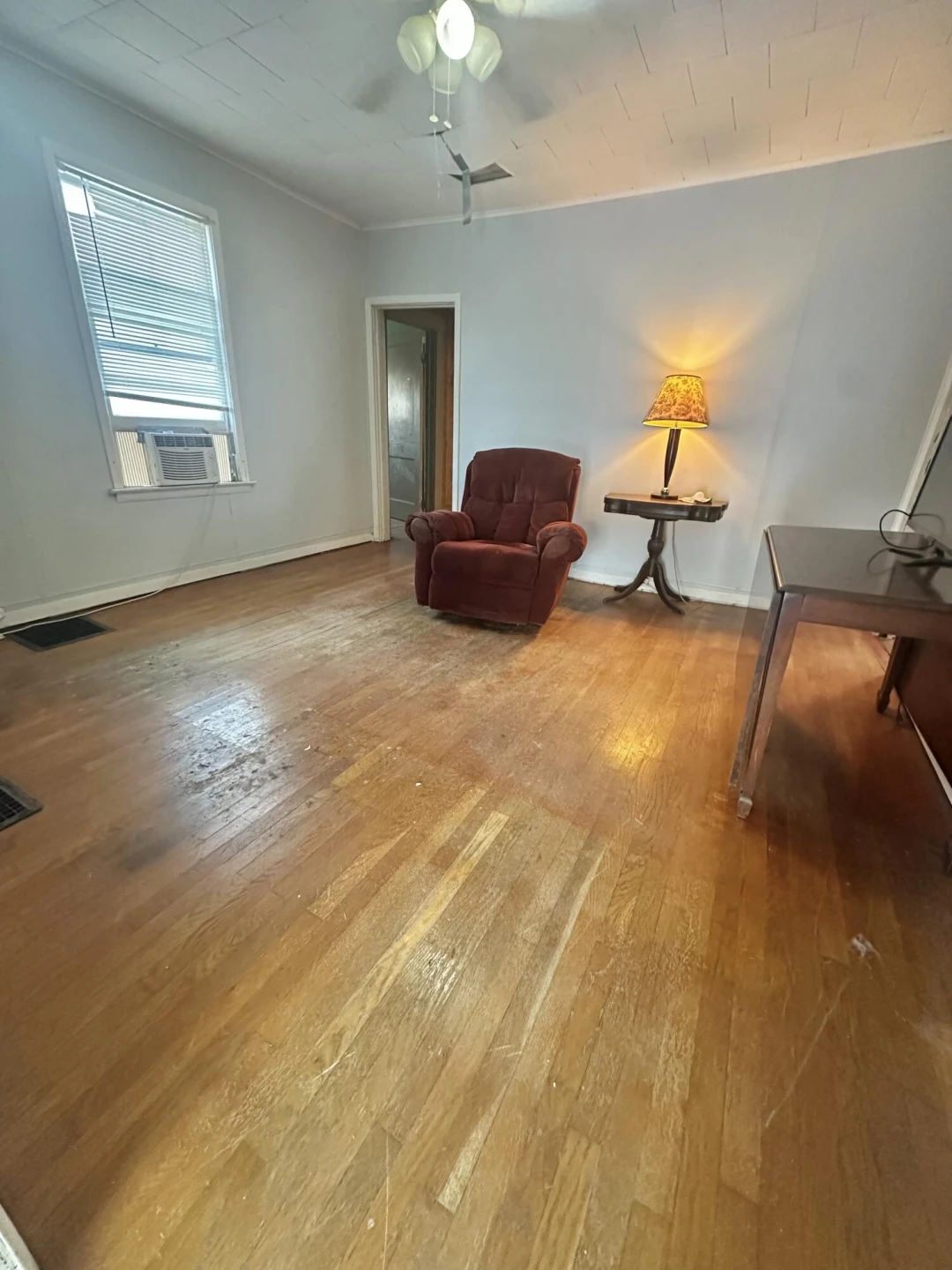 921 Kensington AVE - Photo 7
