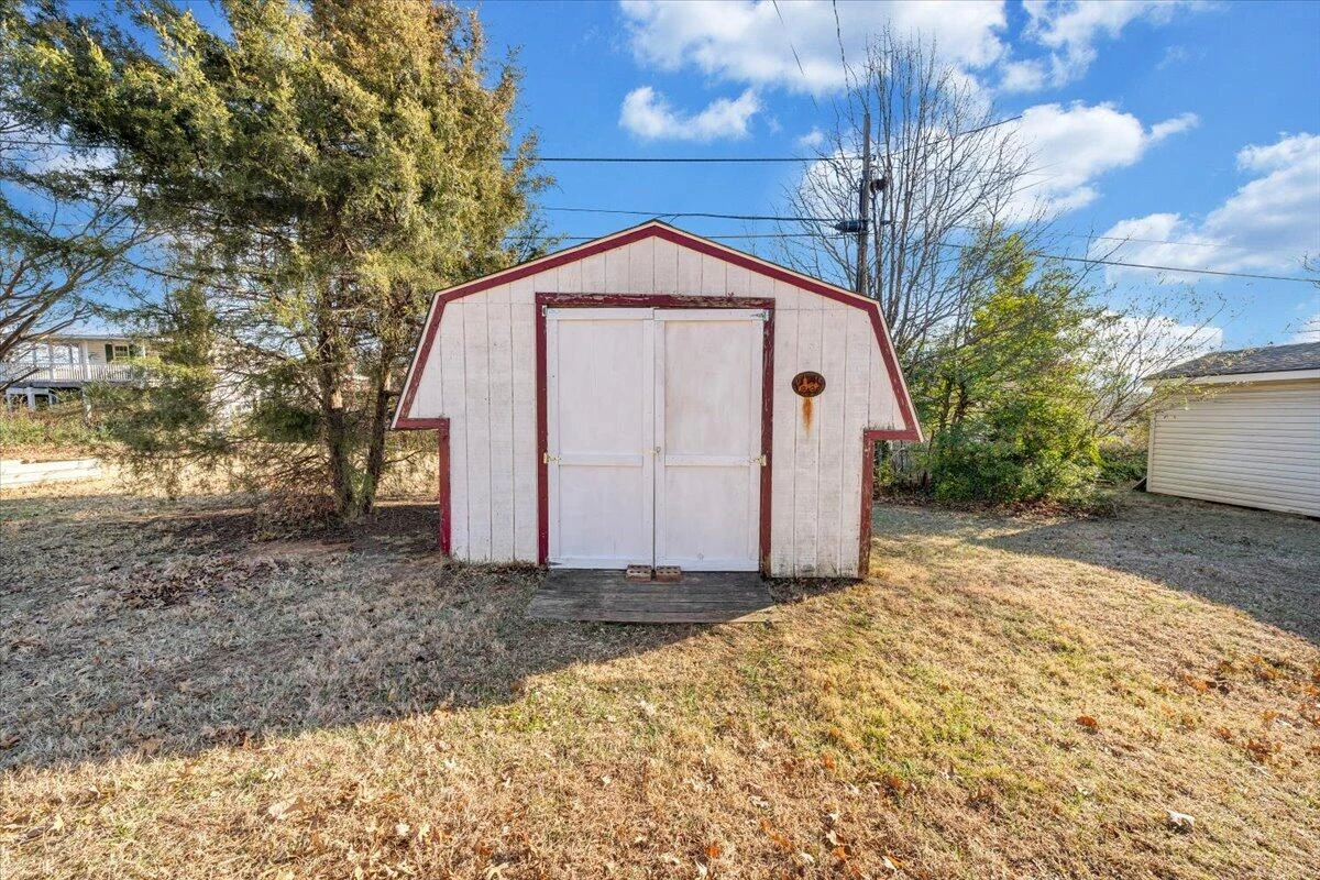 2718 Fletcher ST - Photo 43