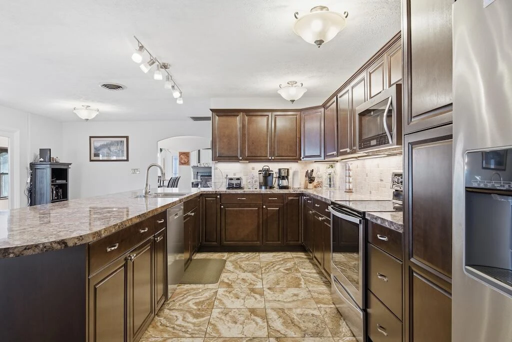 3537 Ferncliff RD - Photo 15