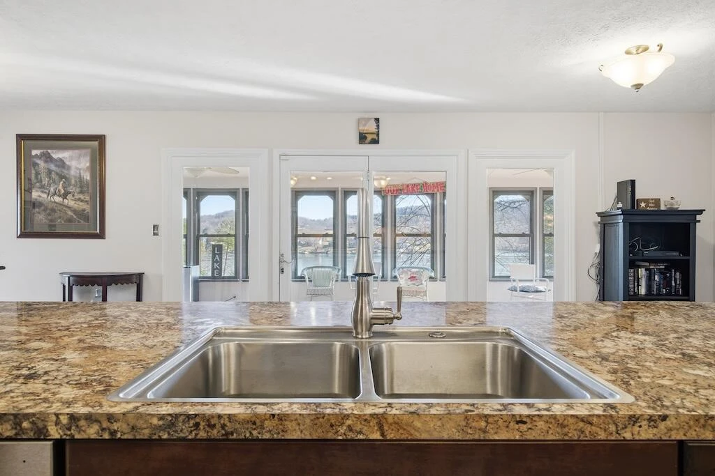 3537 Ferncliff RD - Photo 16