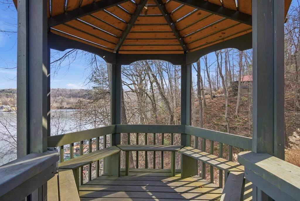 3537 Ferncliff RD - Photo 38