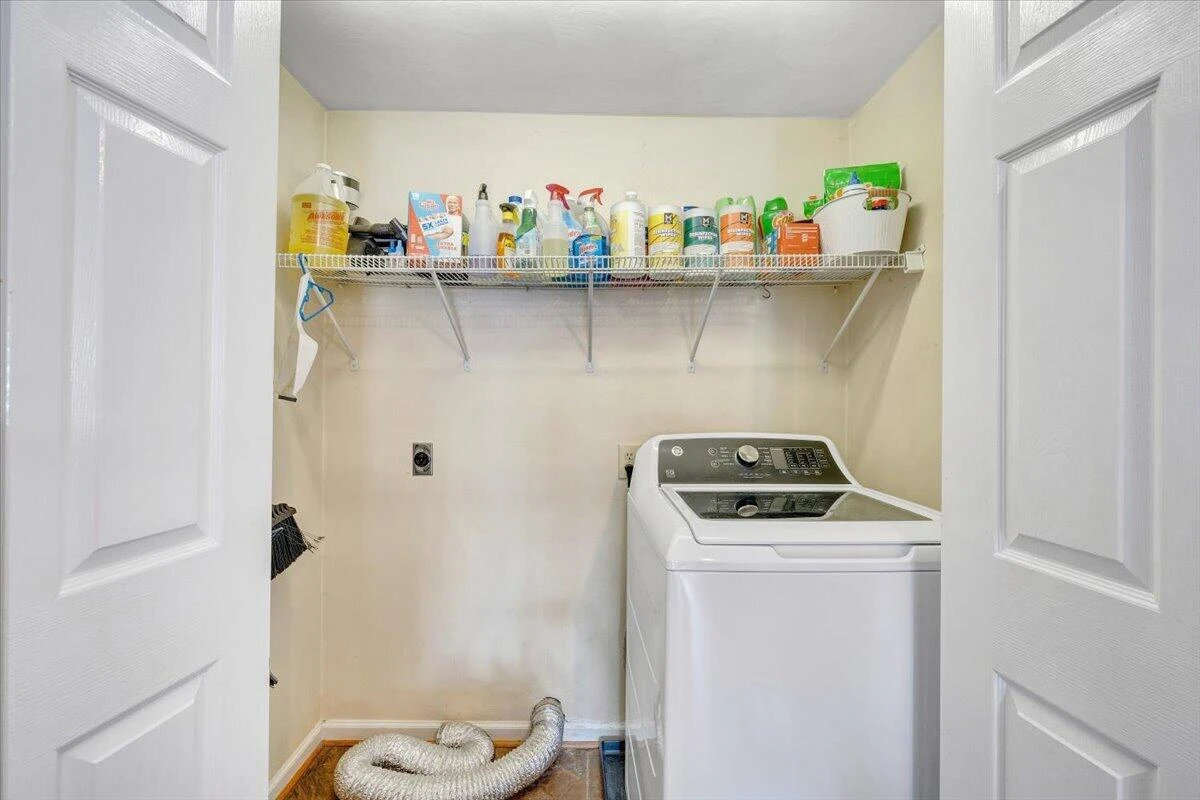 46 Wellington LN - Photo 37
