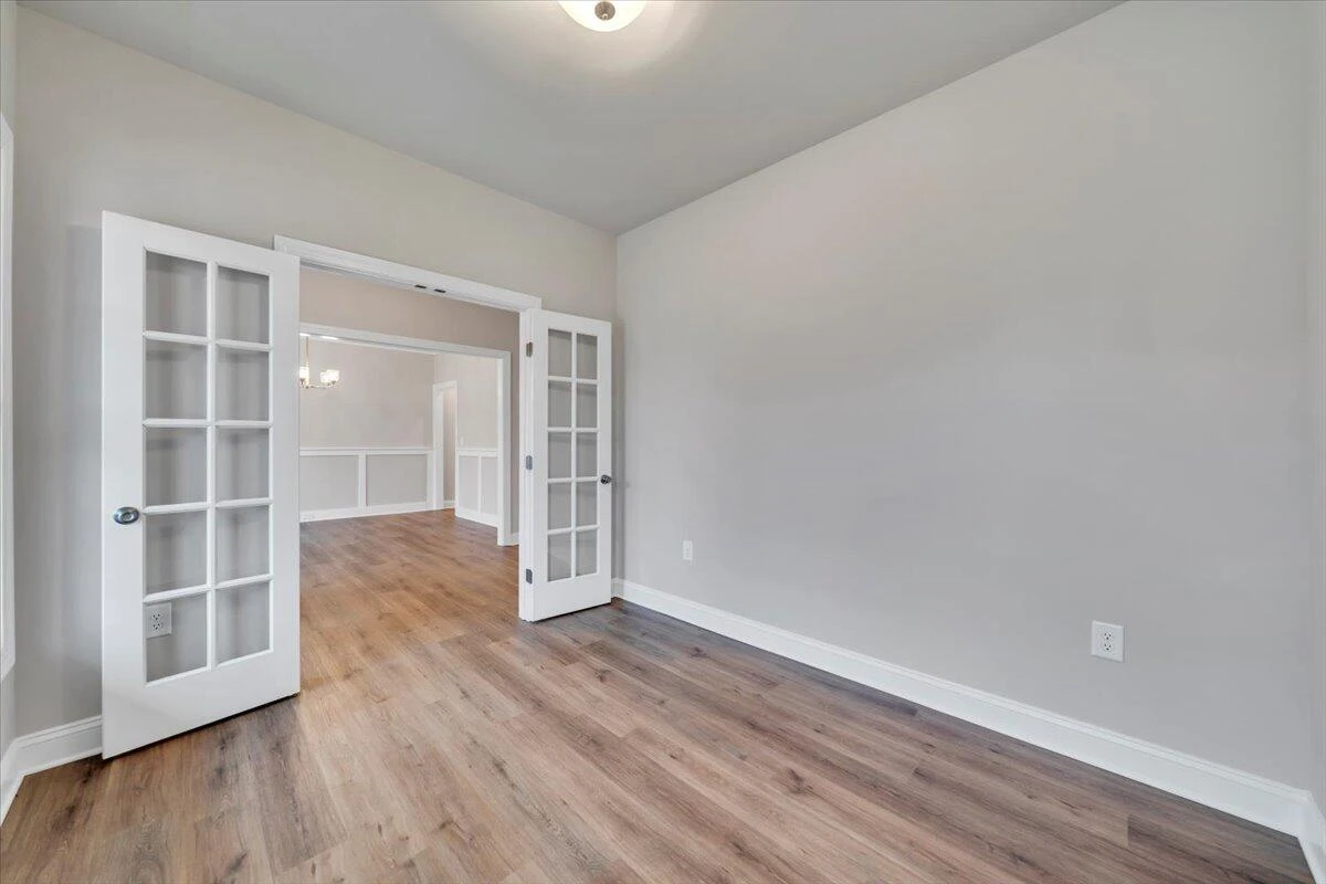 5335 Latah ST - Photo 6