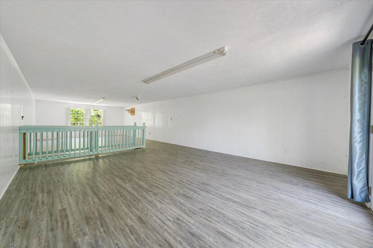 2011 Spencer-Preston RD - Photo 112