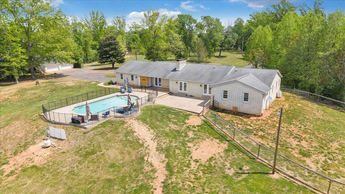 2011 Spencer-Preston RD - Photo 125