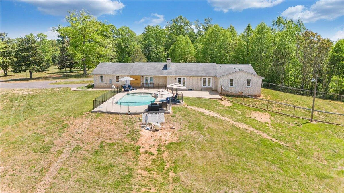 2011 Spencer-Preston RD - Photo 128