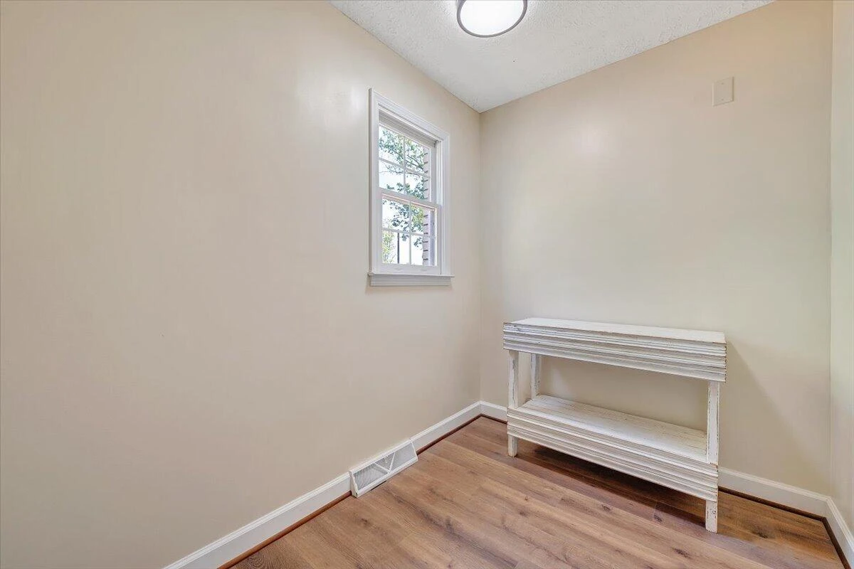 2011 Spencer-Preston RD - Photo 34