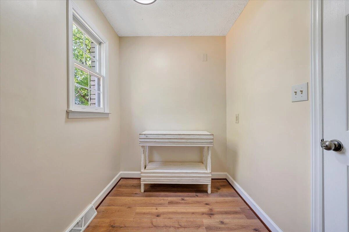 2011 Spencer-Preston RD - Photo 35