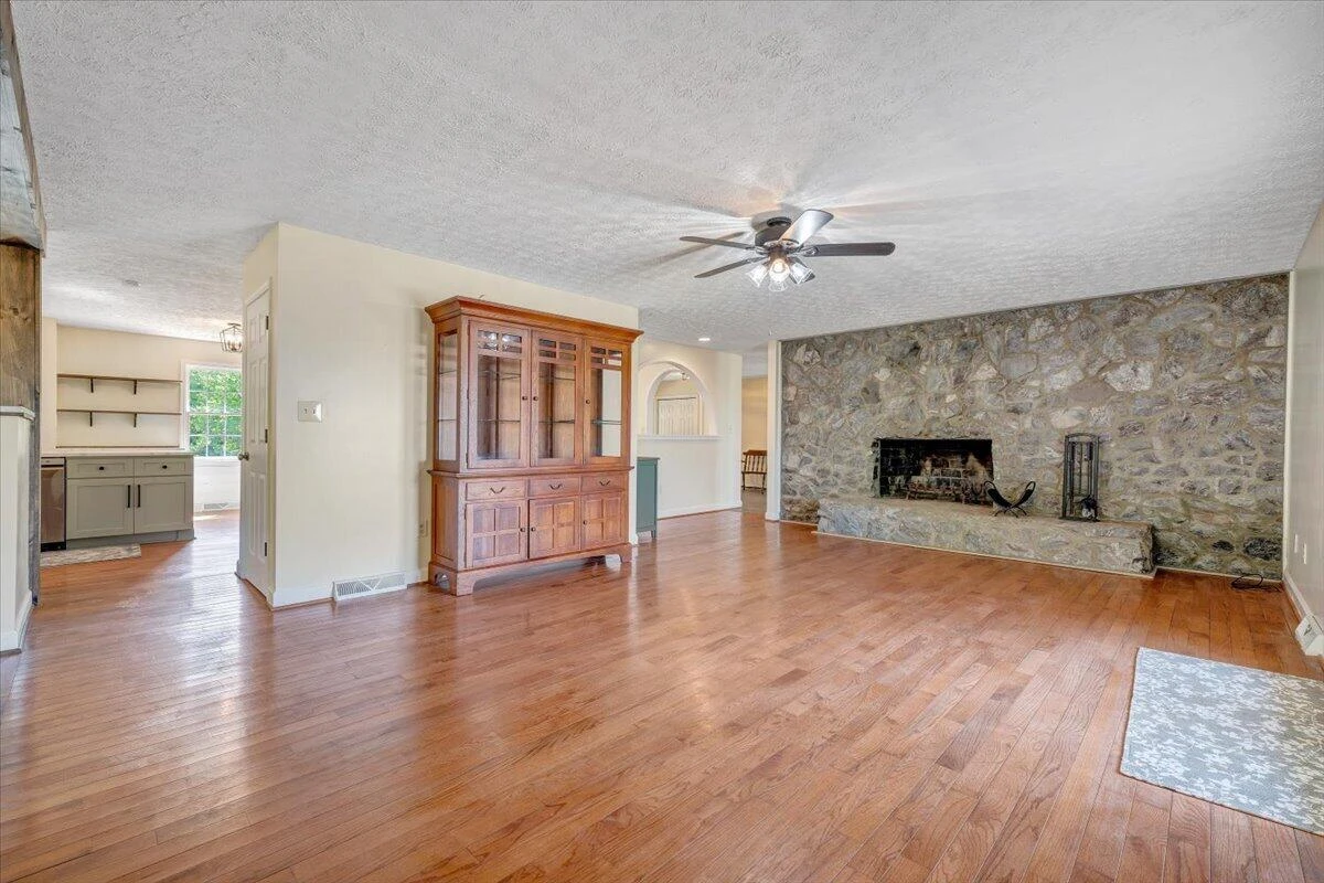 2011 Spencer-Preston RD - Photo 44