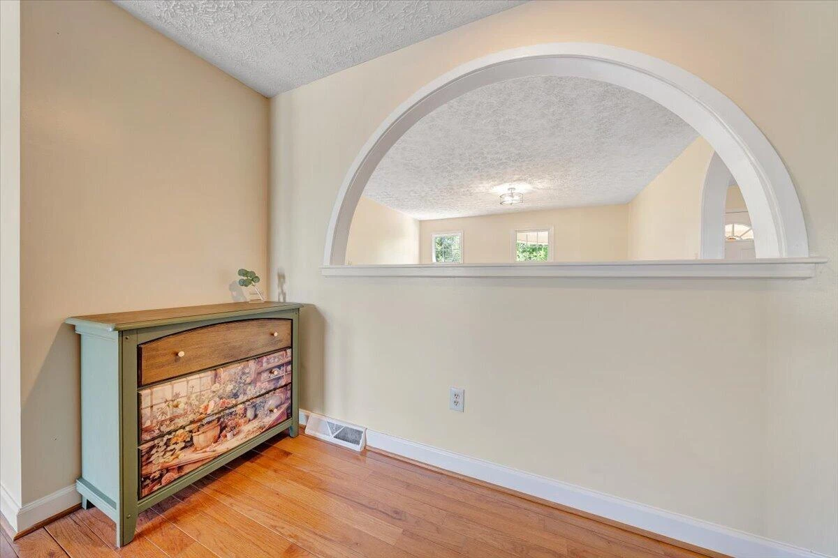 2011 Spencer-Preston RD - Photo 49