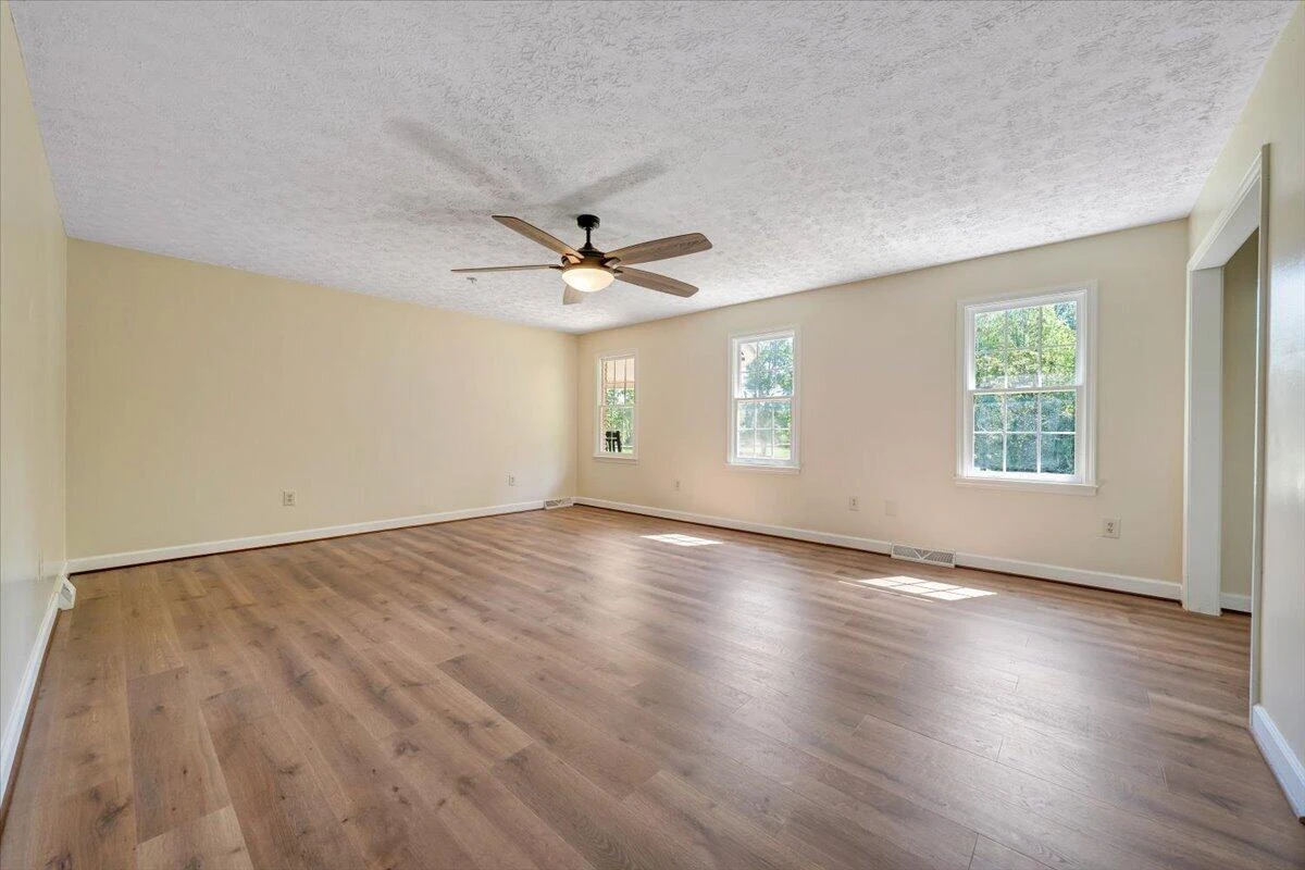 2011 Spencer-Preston RD - Photo 50