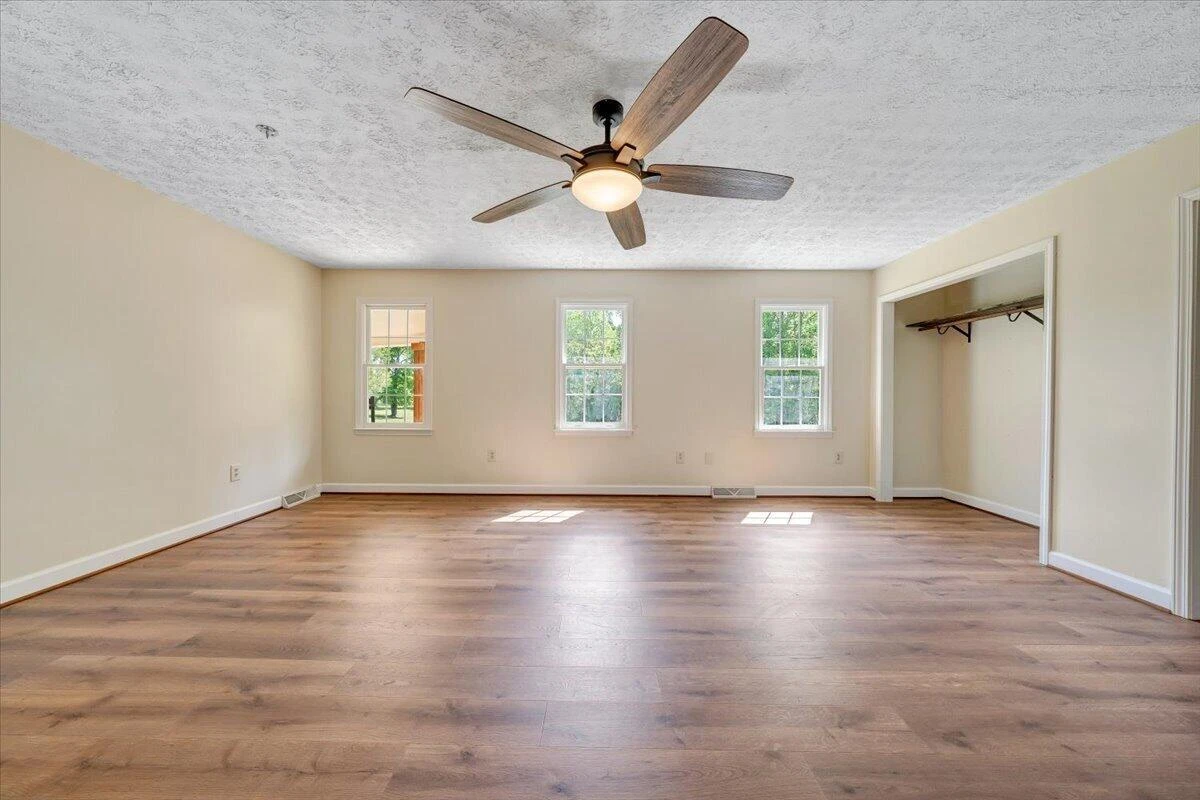 2011 Spencer-Preston RD - Photo 51