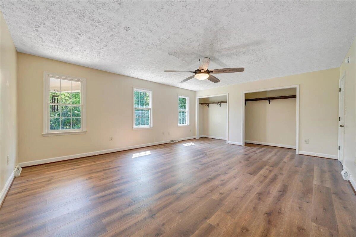 2011 Spencer-Preston RD - Photo 52