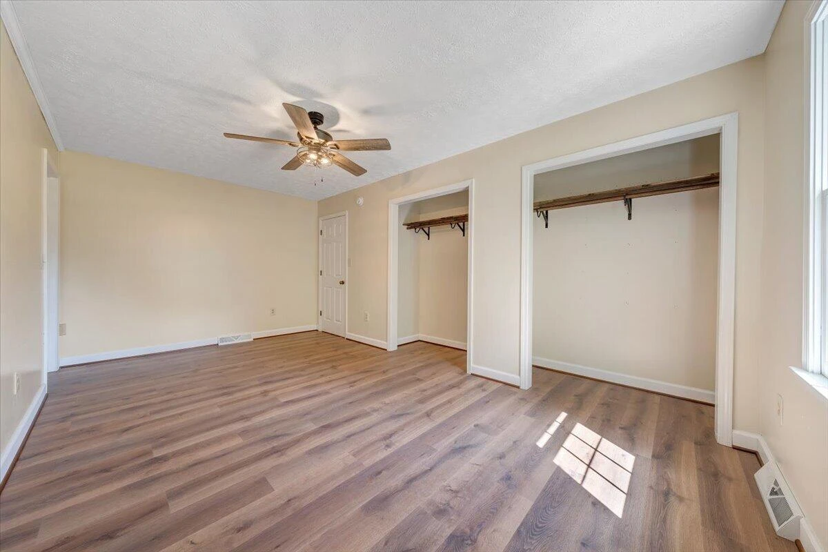 2011 Spencer-Preston RD - Photo 55