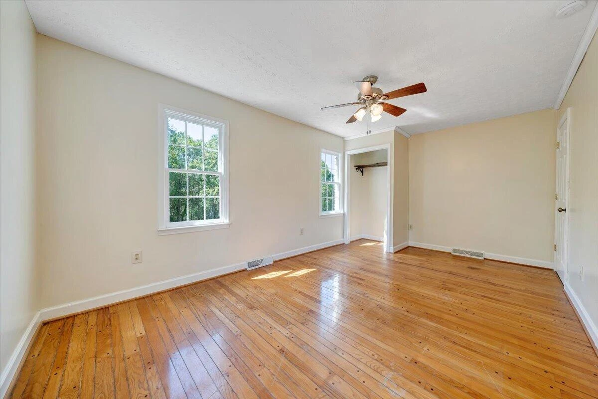 2011 Spencer-Preston RD - Photo 58