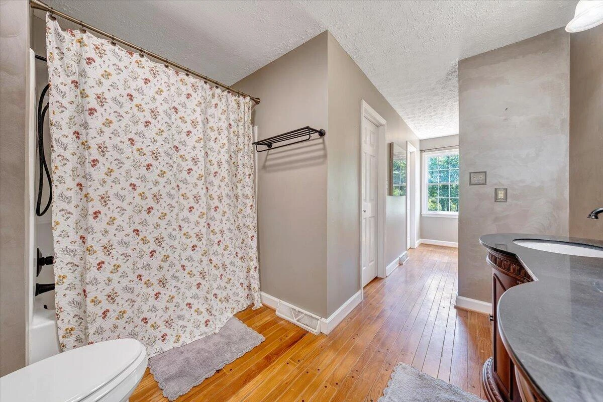 2011 Spencer-Preston RD - Photo 67