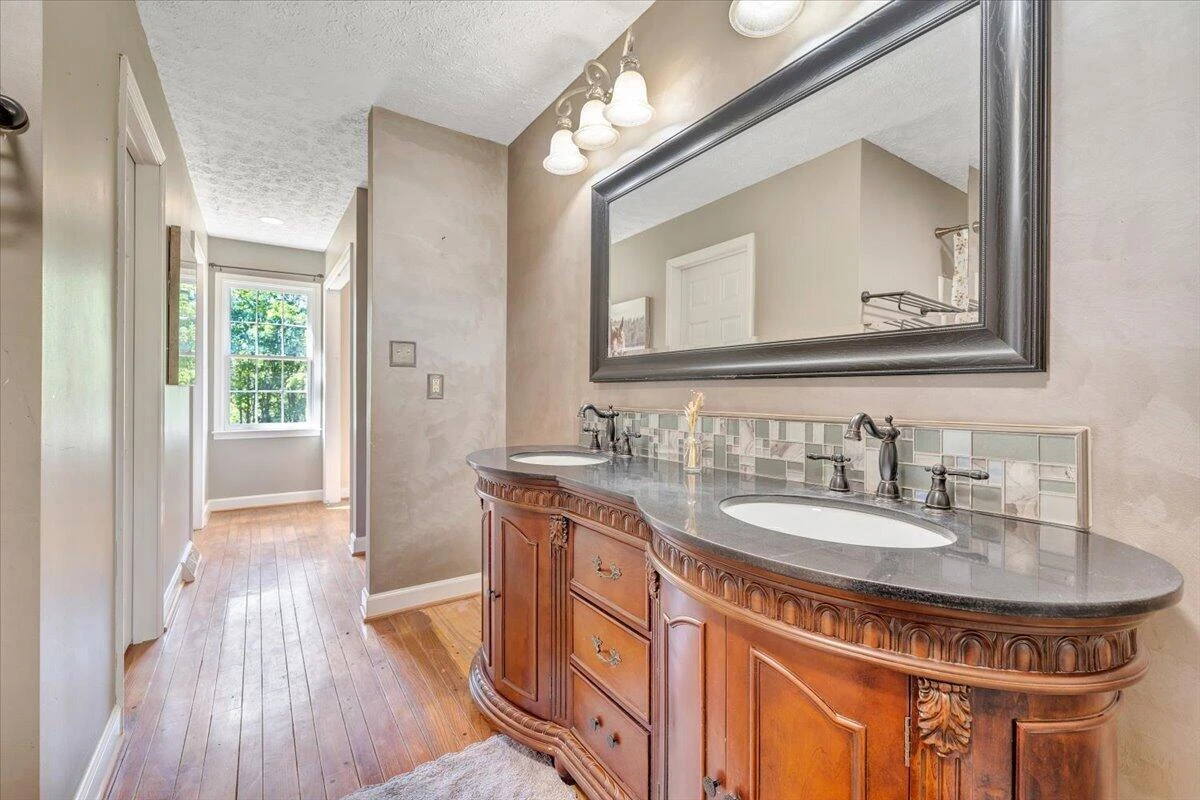 2011 Spencer-Preston RD - Photo 68
