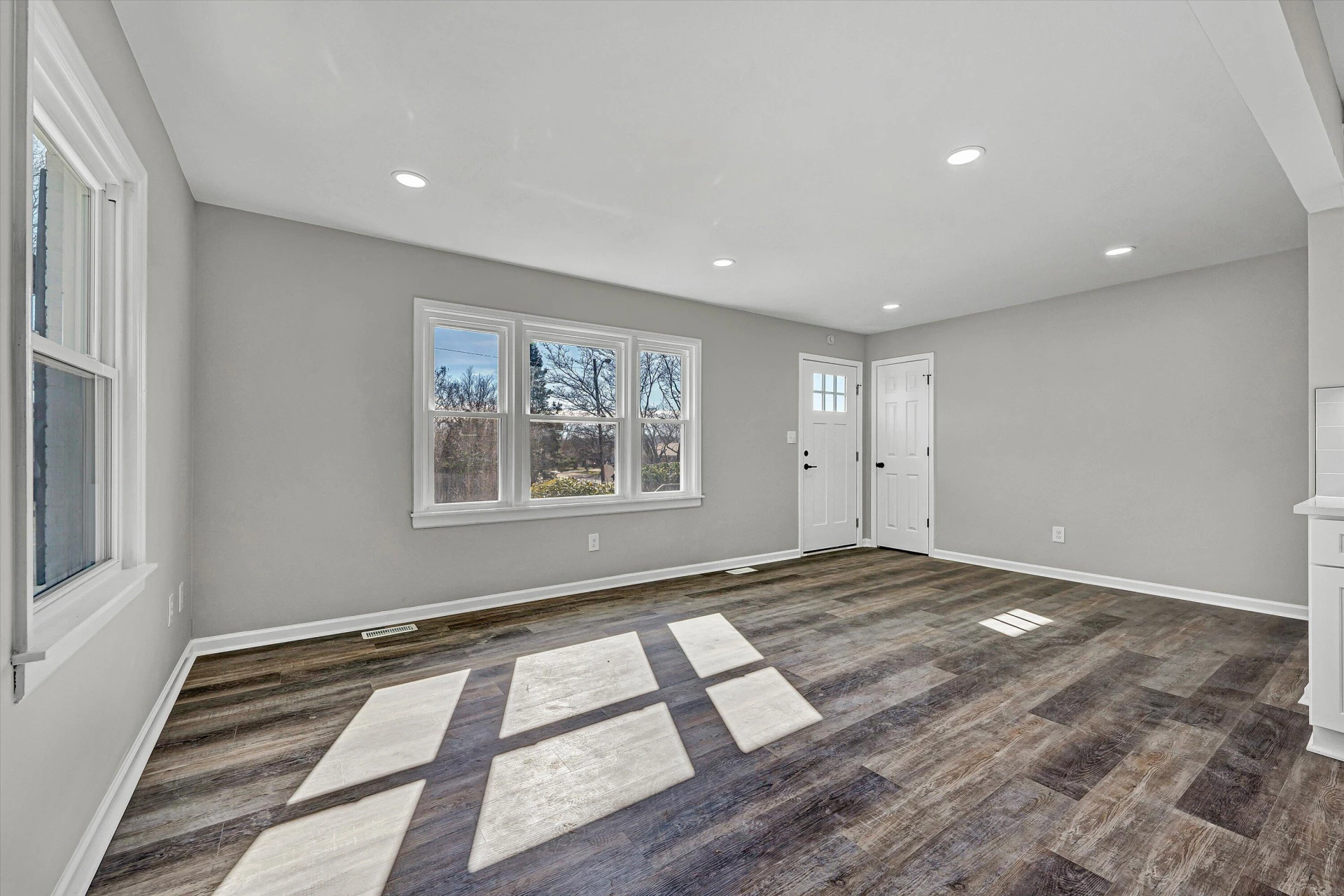232 Verndale DR - Photo 12