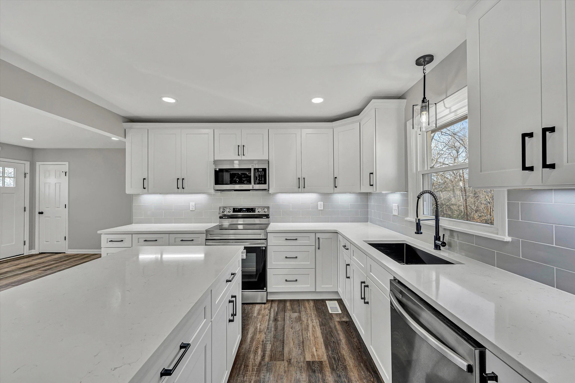 232 Verndale DR - Photo 17