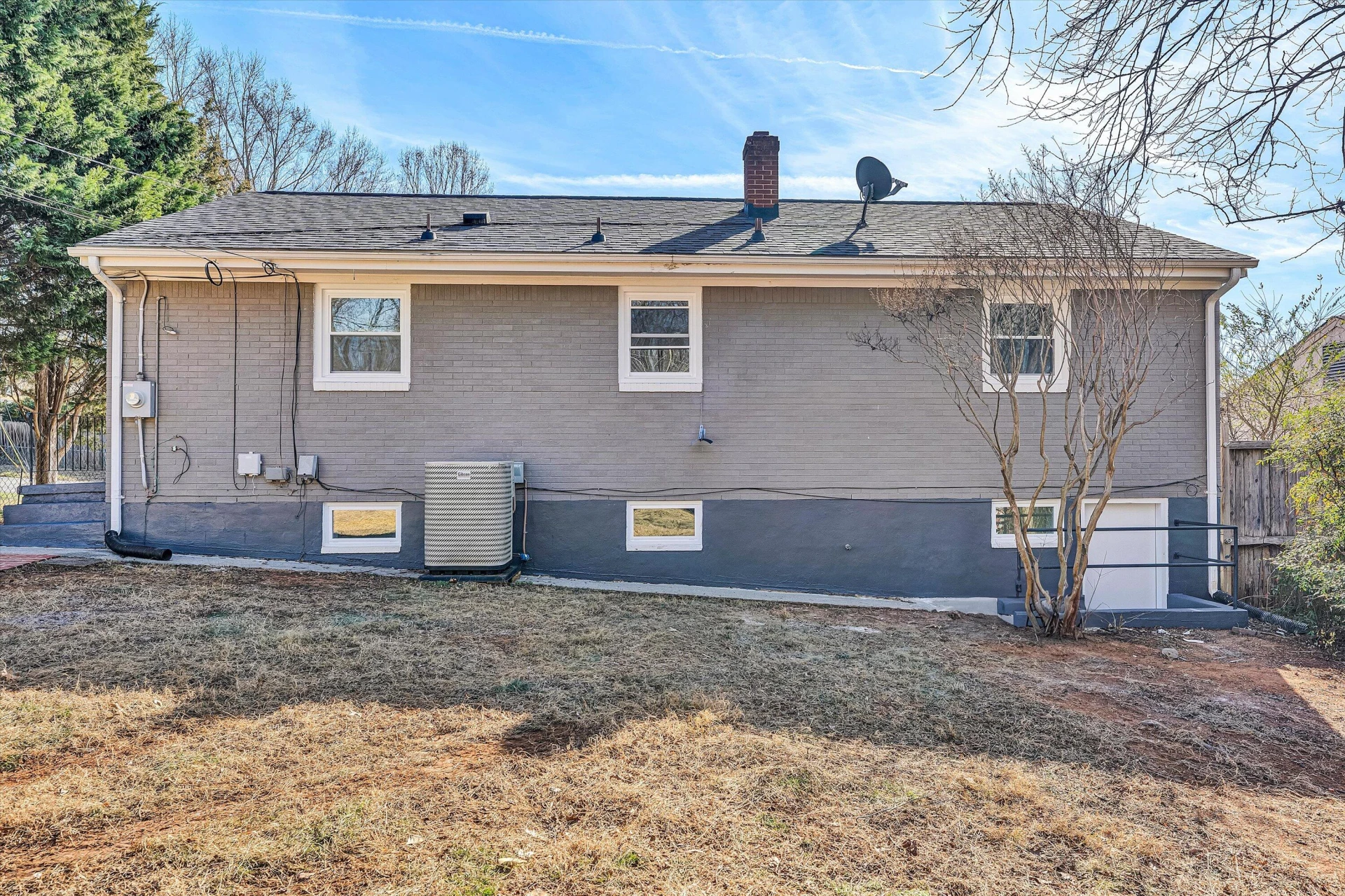 232 Verndale DR - Photo 36