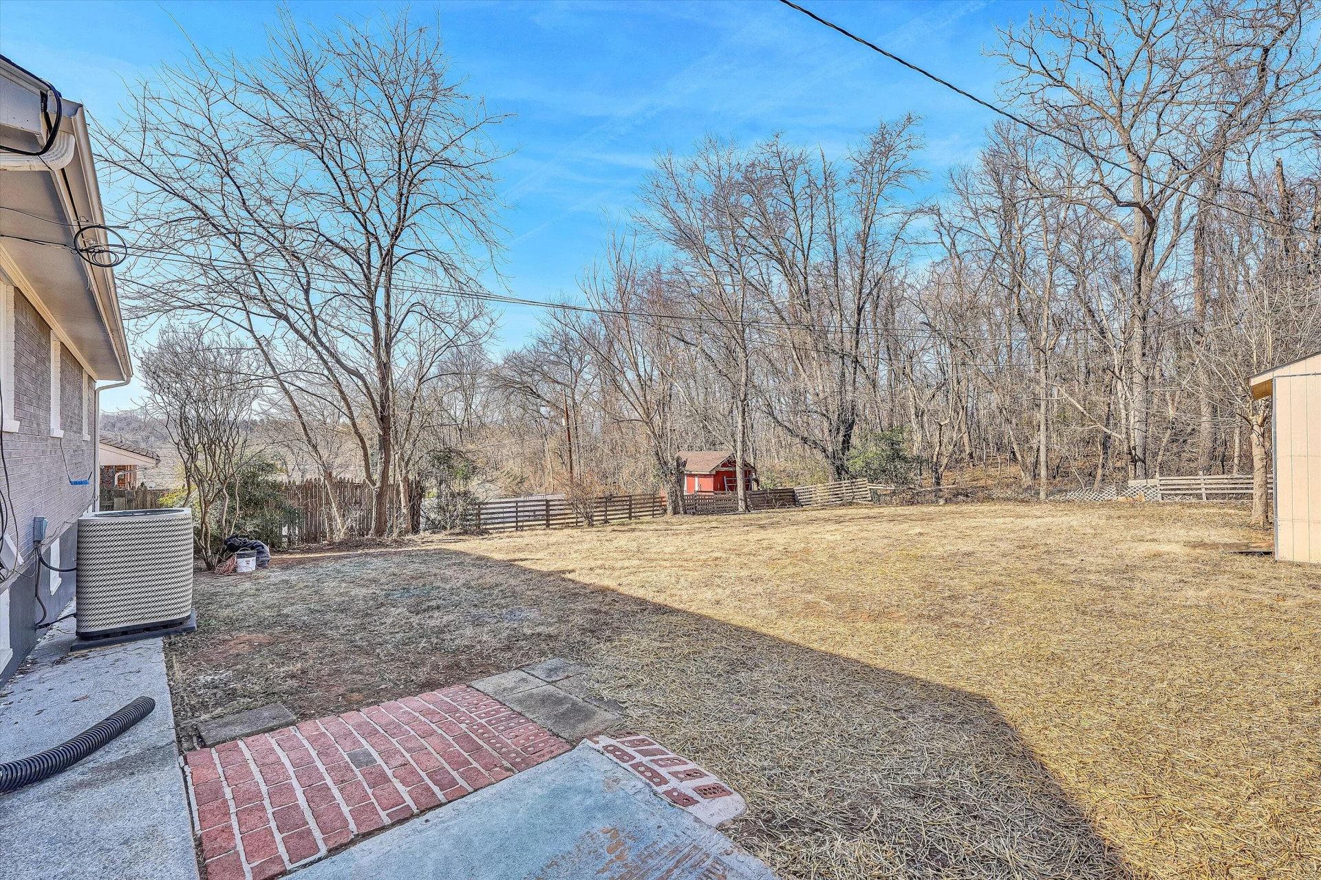 232 Verndale DR - Photo 39