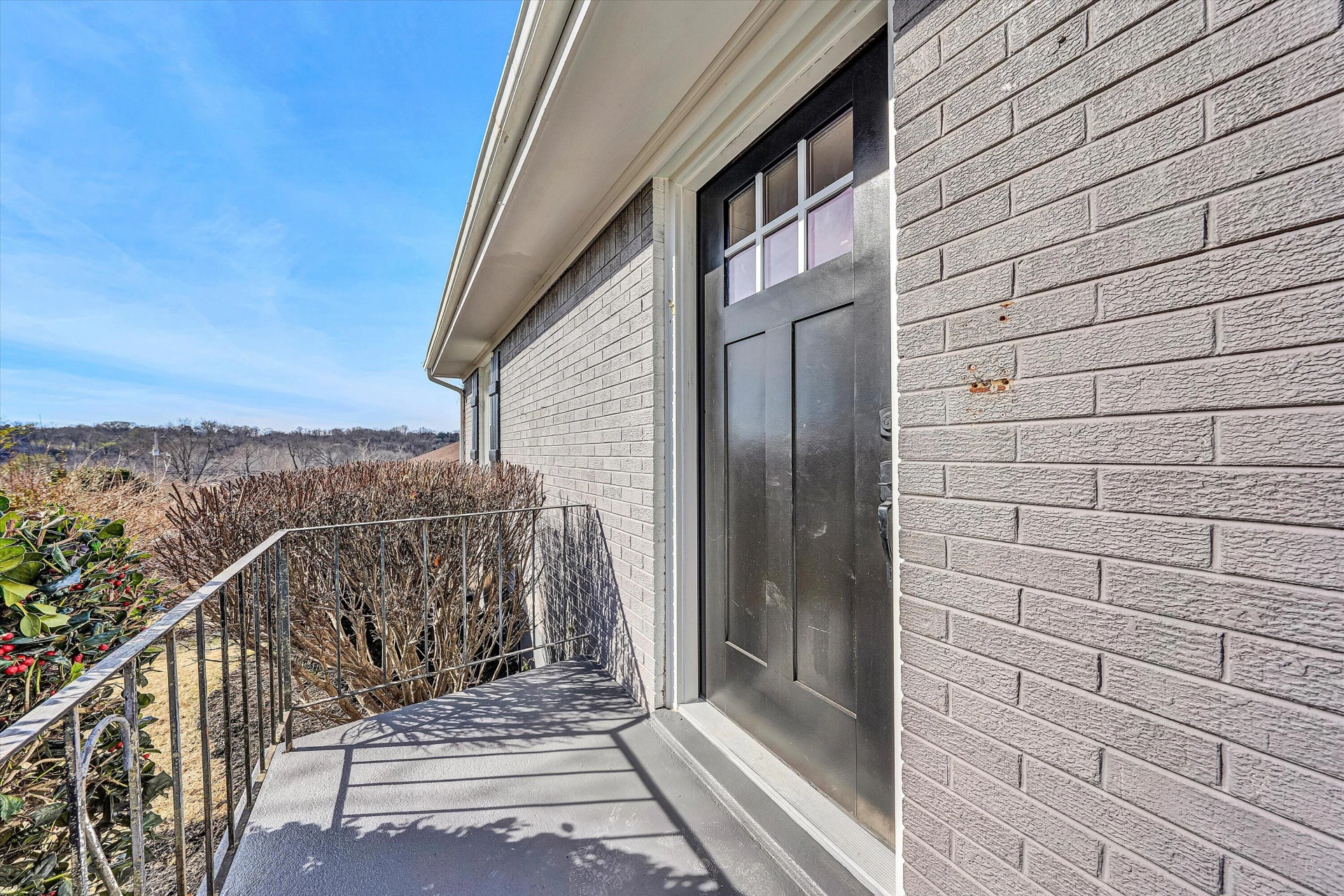 232 Verndale DR - Photo 8