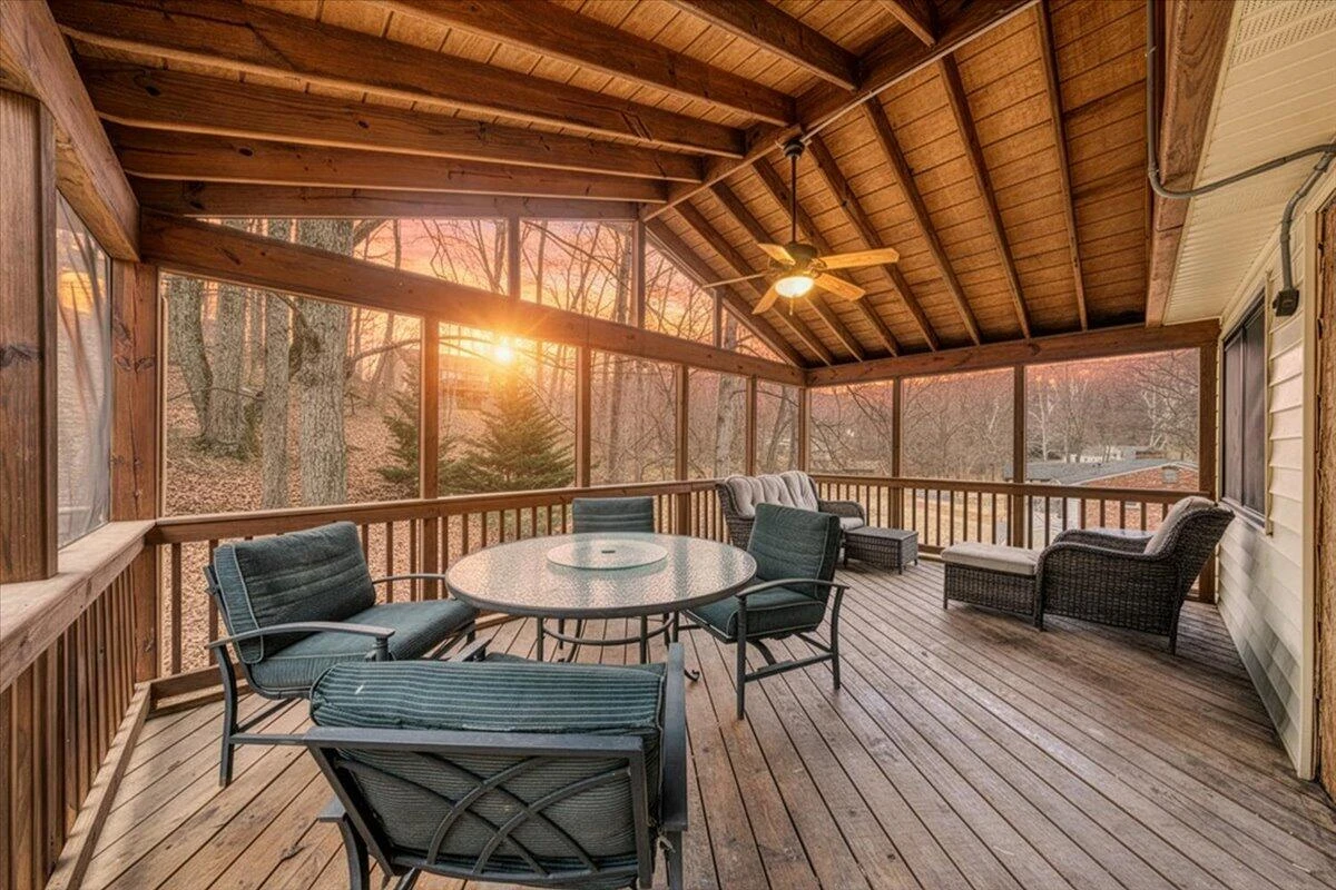411 Pin Oak DR - Photo 7