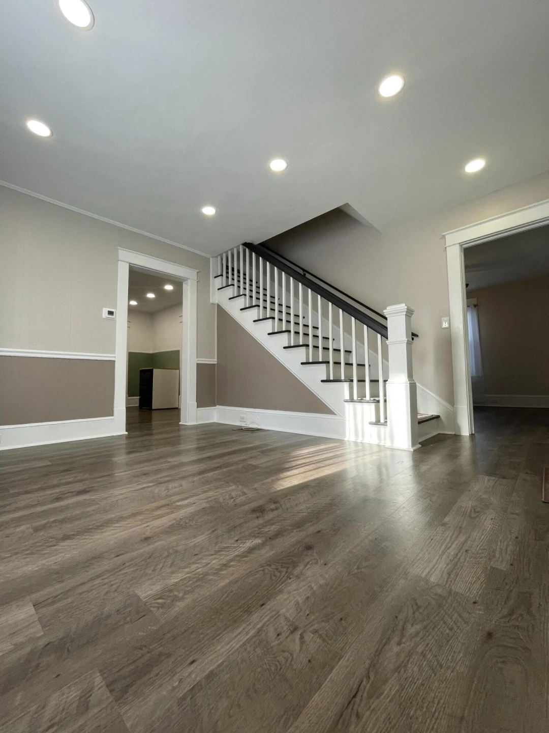 216 W Augusta AVE - Photo 20