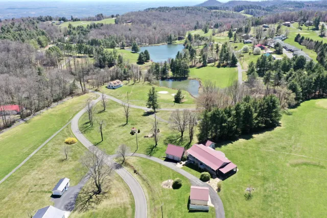 107 Mountain View DR, Fancy Gap, VA, 24328
