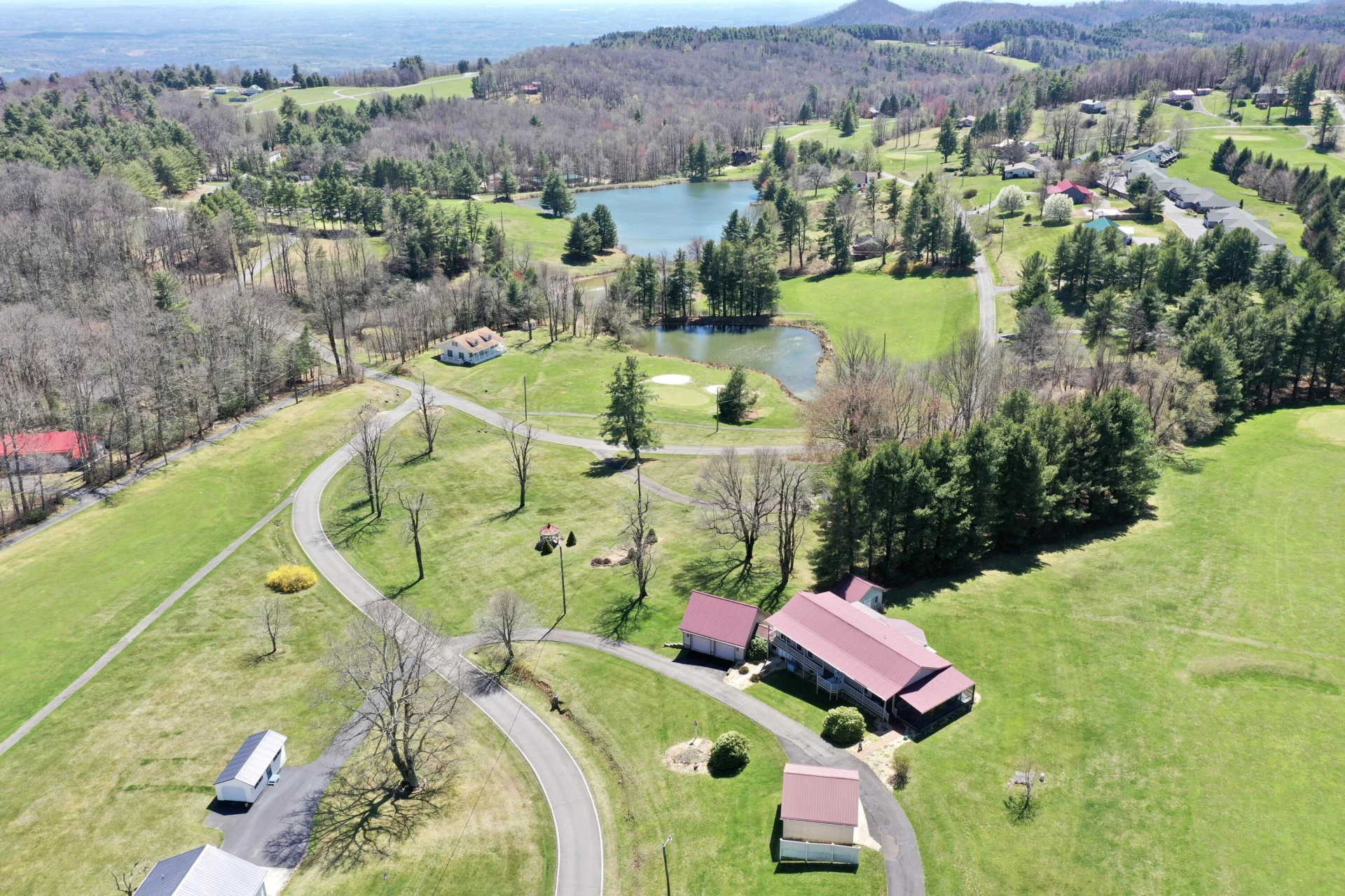 107 Mountain View DR
